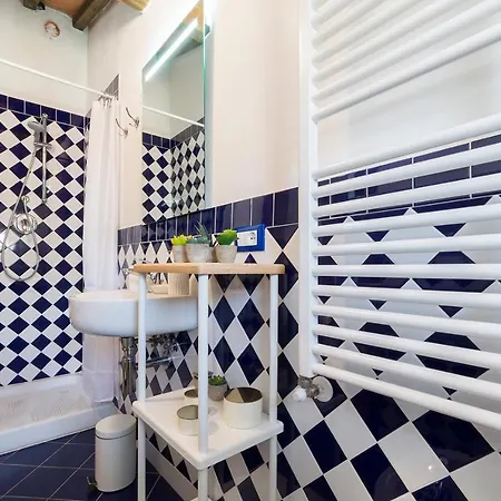 Mercato 2 Bedrooms * Florence